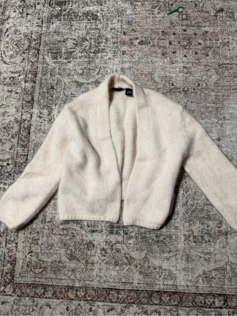 90s Vintage Victoria's Secret Moda International 70% Angora Crop Cardigan Shrug